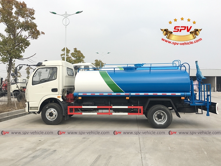 6,000 Litres RHD Water Sprinkler Truck -LS